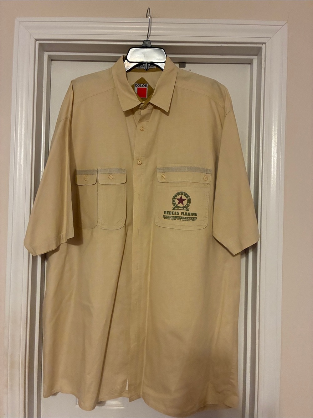 Color‎ Works XLT Casual Short-Sleeve Button-Down Shirt in Khaki